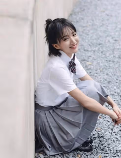 勇闖影壇!知名港圈女神愛女入行連拍5戲,更與影帝張家輝有合作