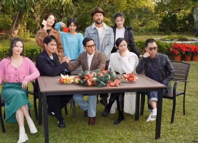 勇闖影壇!知名港圈女神愛女入行連拍5戲,更與影帝張家輝有合作