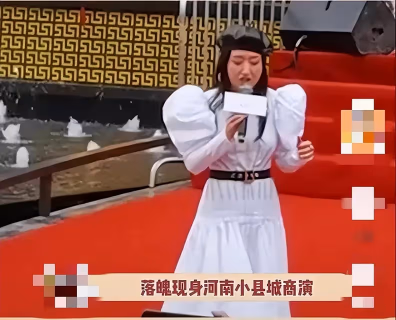 逆境重生!她是「玉女掌門人」紅極一時 今51歲「落魄到工地賣唱」網友:不可憐「豪宅頂樓有花園」