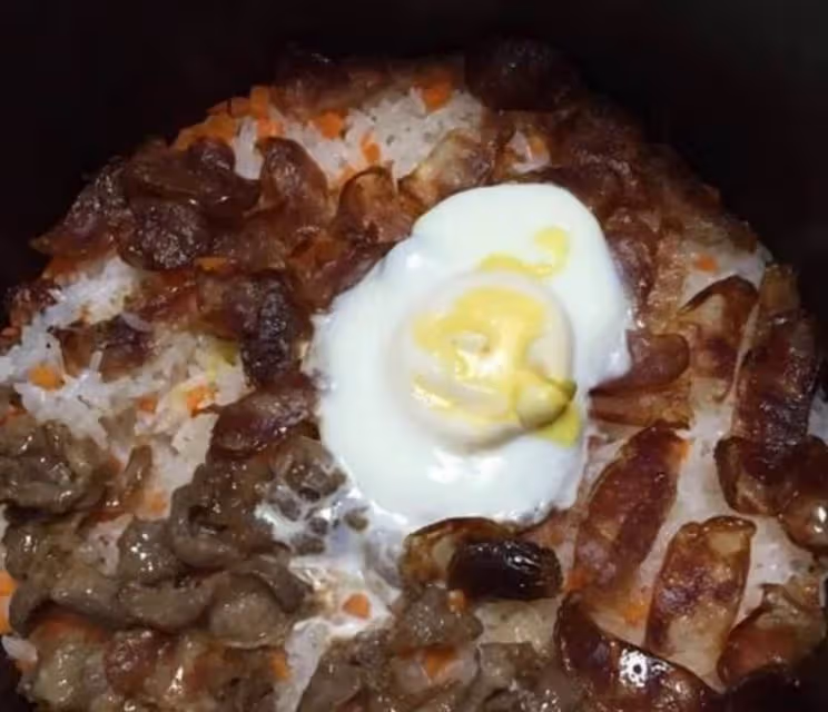 22歲準媽媽的「孕婦餐」紅了,孕期無人伺候,只能自己做懶人飯,網友卻說:不值得心疼!