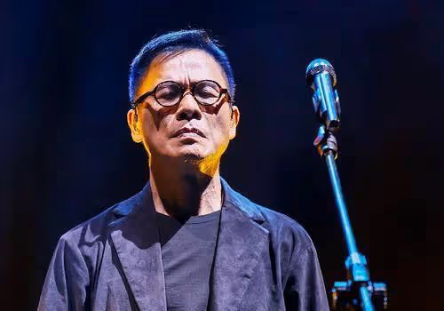 一首火了整整32年的歌曲，歌詞中沒有一個愛字，引發了無數人共鳴