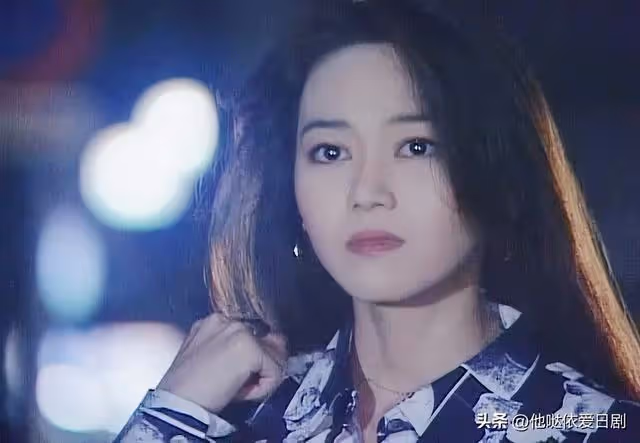 53歲的淺香唯韌帶撕裂，不服老不行，上世紀的黃金一代偶像