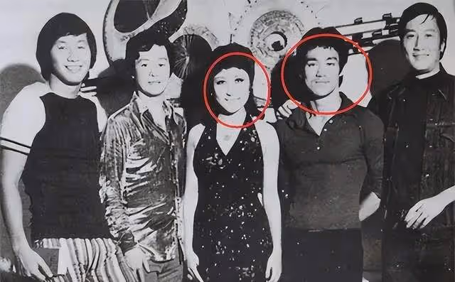 向華強前妻丁佩：李小龍死在她的房間，女兒向詠恆是「珠寶女王」