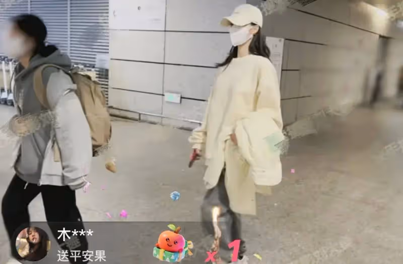 張雲龍與鍾楚曦疑因戲生情，男方借宿女方家多日，還親自下廚做飯