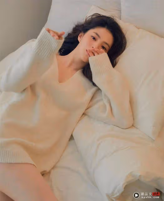 28歲「最美小三」女星滿手刺青挨轟89妹雷射打掉！抬手泄側胸圖辣爆