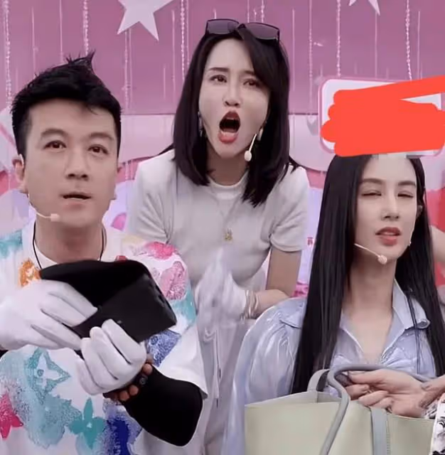 明星帶貨有多奇葩：鍾麗緹在直播間蹦迪，向太不介紹產品只說價格