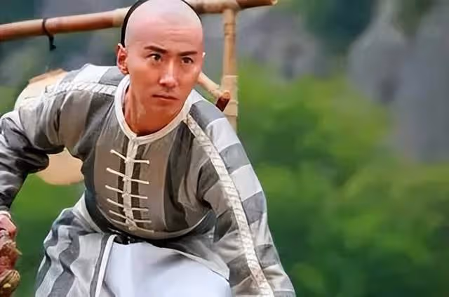 因疫情離世的明星及家屬,最年輕的才40歲,王勁松發文悼念母親