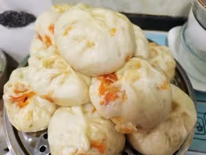 香辣豆腐粉絲包