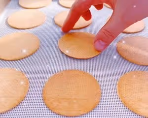 大人小孩兒都愛的烤奶皮(消耗奶油和奶粉)