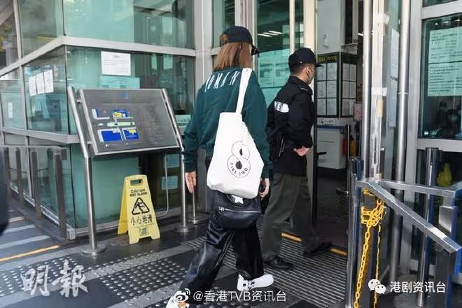 透露楊明情況OK!莊思明第二日到荔枝角收押所探監