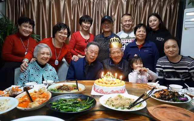 87歲粵語相聲大師楊達病逝，家屬悲痛發訃告，生前最後畫面曝光
