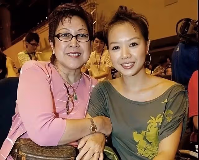 突傳死訊!香港知名女星父親因病離世,12歲女兒患基因病不會說話