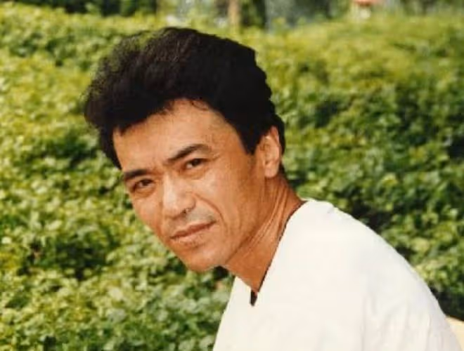 《外來媳婦本地郎》導演病逝！終年76歲，虎艷芬悲痛發文證實死訊