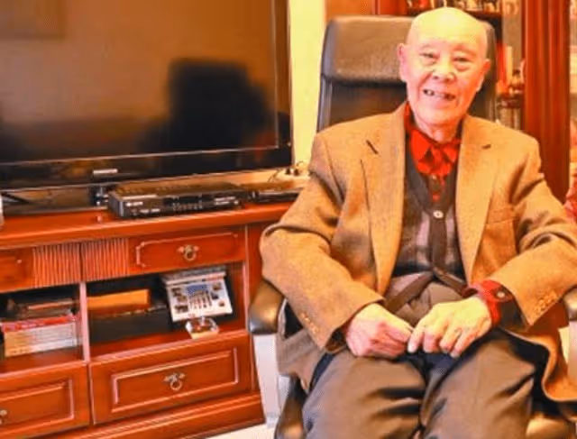 98歲「太上老君」鄭榕病逝，北京人藝悲痛發訃告，馮遠征不舍悼念