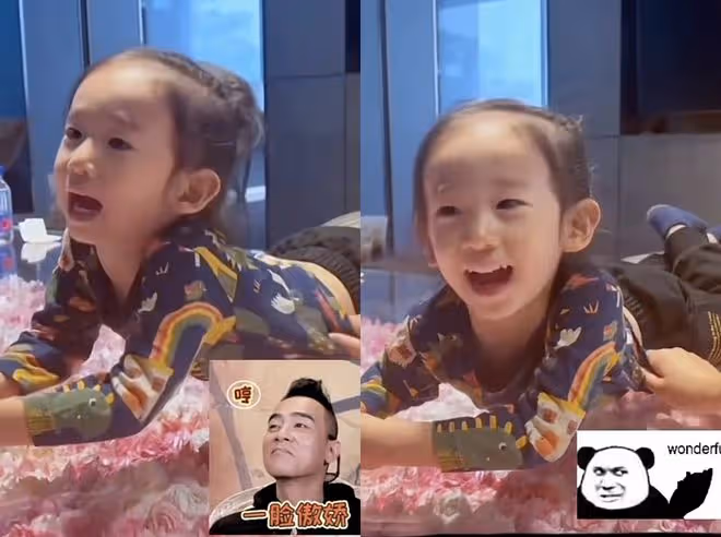 應采兒平安夜曬照，母子三人穿親子裝出鏡，圍繞聖誕樹合影好溫馨