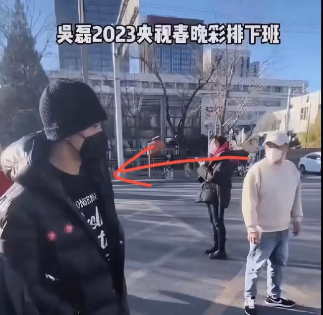 春晚路透照流出，吳磊秦嵐三臨春晚，宋軼加盟節目備受期待