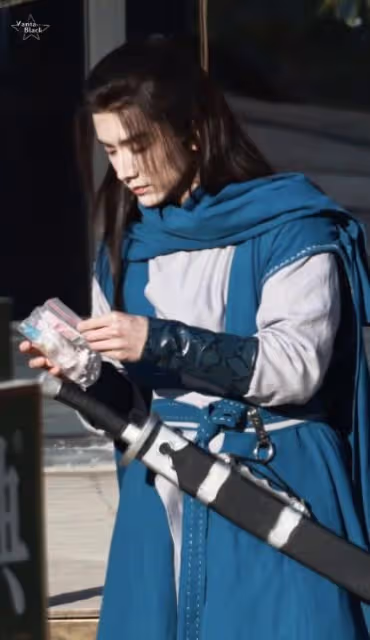 唐嫣新綜藝路透曝光，高度還原佟湘玉，沙溢姚晨再演白展堂郭芙蓉