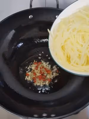 你炒的土豆絲和別人炒的土豆絲