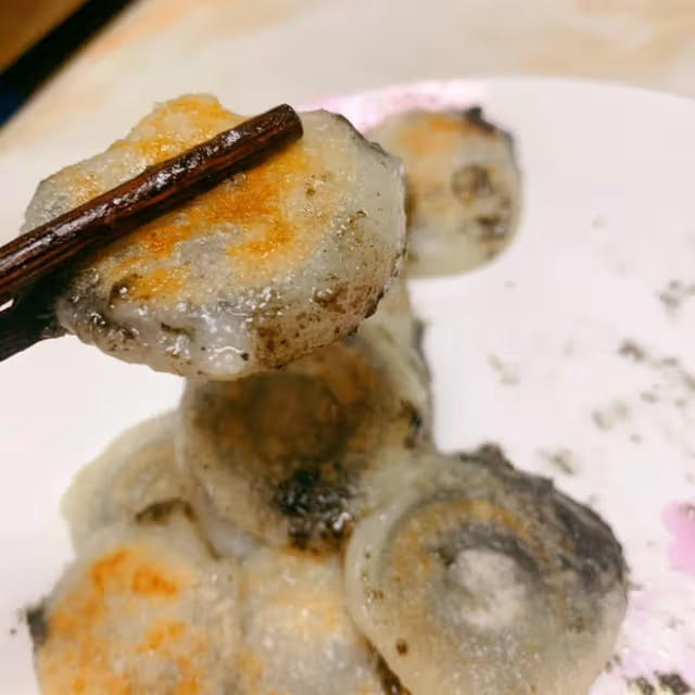 滿口爆漿的煎湯圓