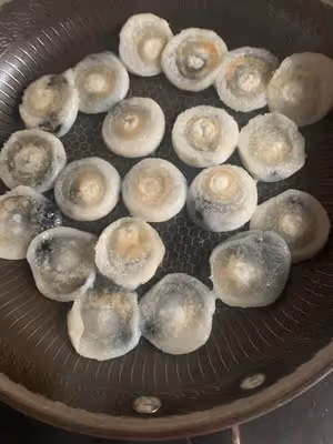 滿口爆漿的煎湯圓