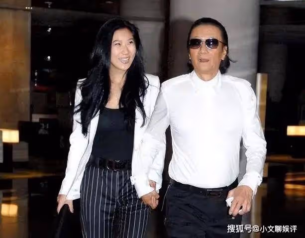 「四哥」謝賢，巔峰時李小龍都靠邊站，頭上卻「綠意盎然」