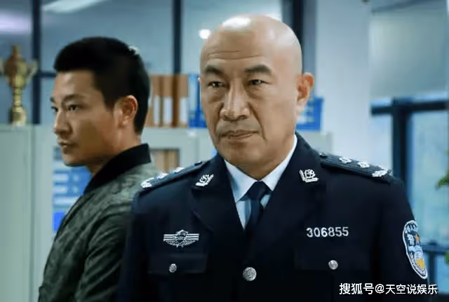 孫紅雷的貴人石兆琪，警察出身，一個眼神嚇退小混混