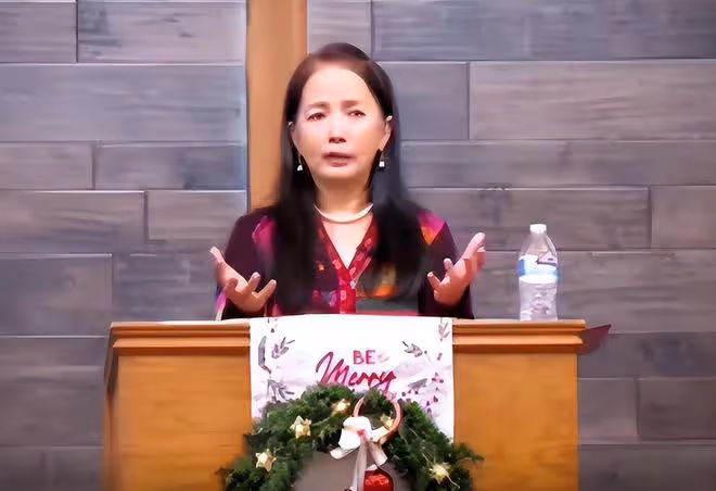 呂麗萍又作妖了！公開吐槽楊麗萍跳舞像祭鬼，讓孫海英無趣到睡著