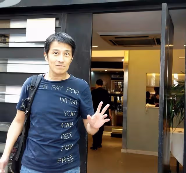 香港知名男星變「失蹤人口」！身高不到一米七，被誤傳患愛滋離世