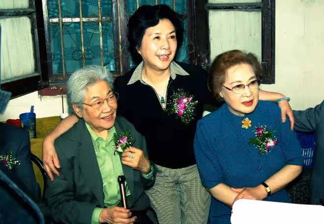 87歲舞蹈家趙青去世，感染新冠後曾康復，平安夜突然無生命體徵