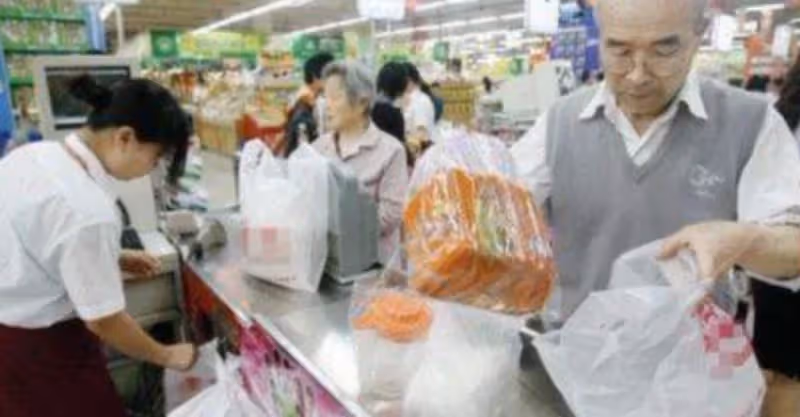 超市買菜給婆婆過生，婆婆說我敗家，老公說我沒品，我媽讓我離
