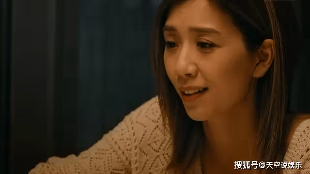 《廉政狙擊》擺脫歌女，晉升女強人，屠敏追捧方家晴，帶著兩份陰謀