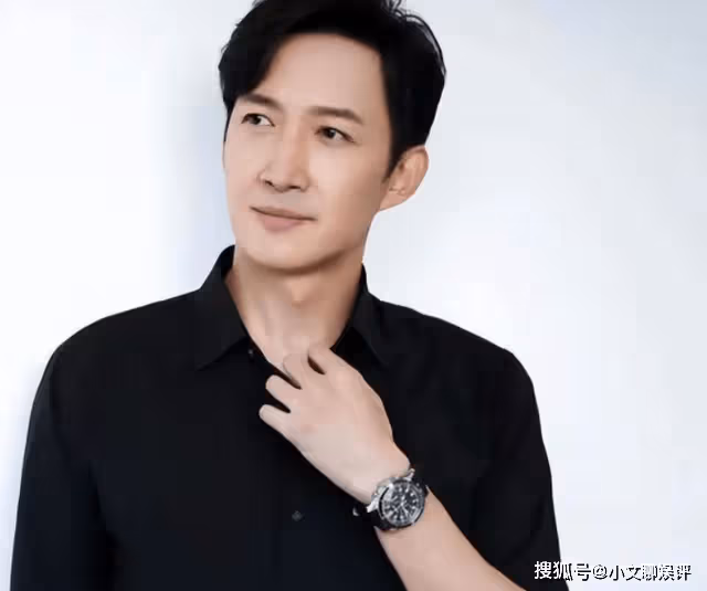 王陽：出道一直不溫不火，40歲娶了個旺夫的老婆，如今成人生贏家