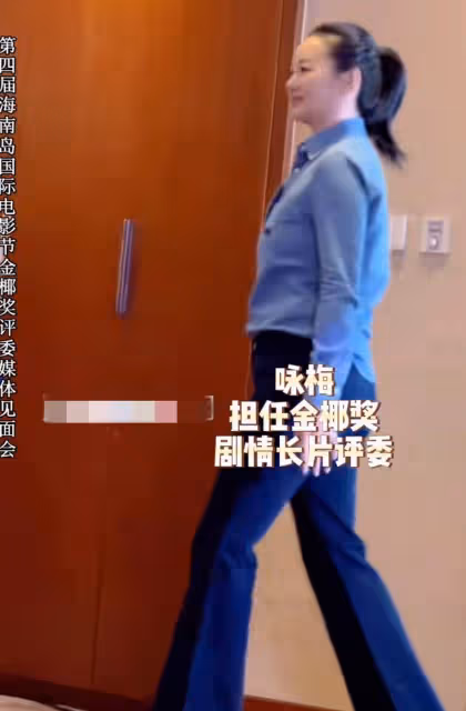 影后詠梅的皺紋、斑禿、小肚腩，扯下內娛多少整容女星的遮羞布？