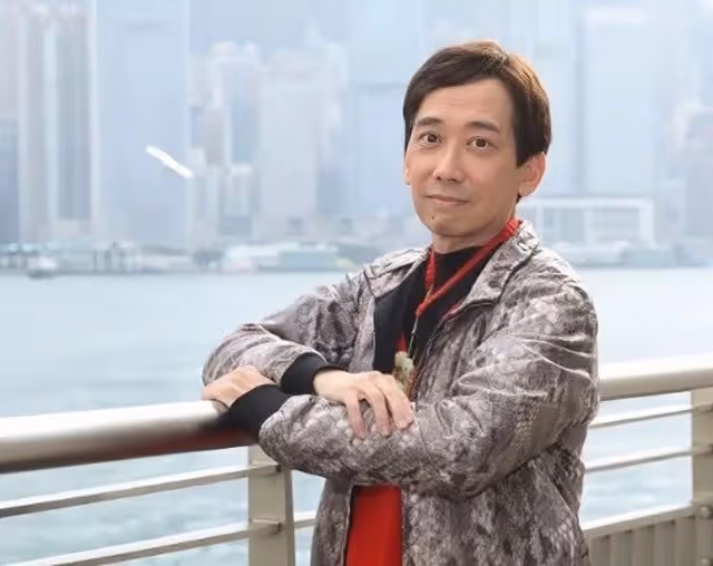 香港知名男星瘦到脫相！患鼻咽癌花光積蓄，復出拍劇精神狀態佳