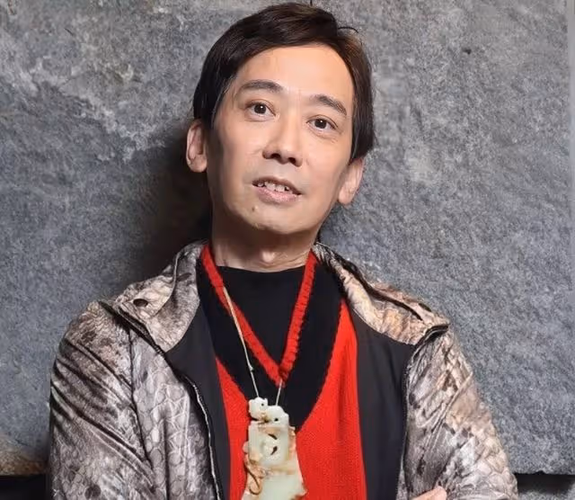 香港知名男星瘦到脫相！患鼻咽癌花光積蓄，復出拍劇精神狀態佳