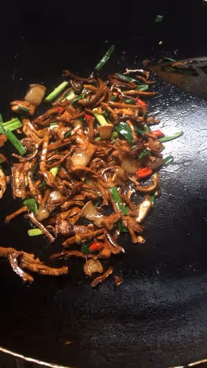 筍乾炒肉