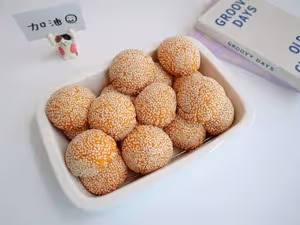 免油炸！秋日小甜品👉糯嘰嘰的南瓜芝麻球！