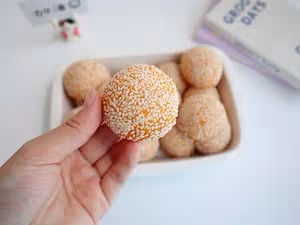 免油炸！秋日小甜品👉糯嘰嘰的南瓜芝麻球！