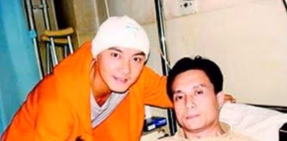 白龍馬王伯昭:因拍戲曾被謝霆鋒打到住院,今64歲靠賣滷菜為生