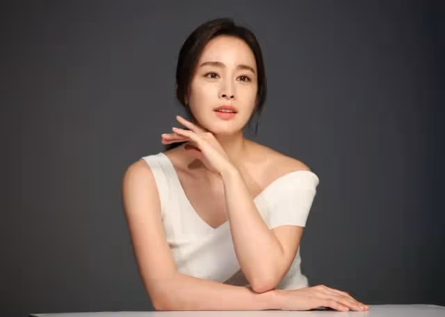 美貌與智慧並存,明星擁有碩士博士學歷,這才是真正的韓國女神吧