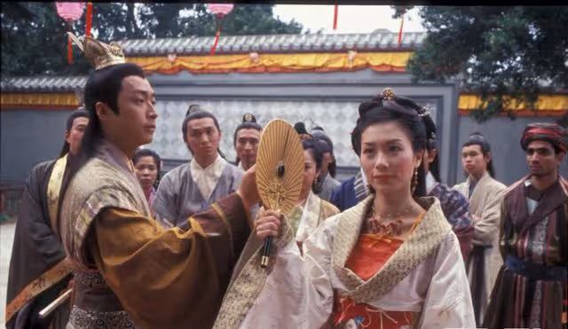 狀態佳!53歲TVB前當家花旦分享零濾鏡自拍,零皺紋曬白滑美肌