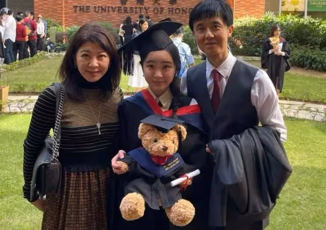 前途無量!落選港姐豪宅內飾曝光,已正式成醫生多次被勸別做藝人