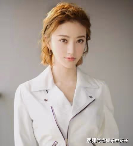 景甜背後的男人究竟有多強大？竟讓劉德華、馬特達蒙都淪為陪襯