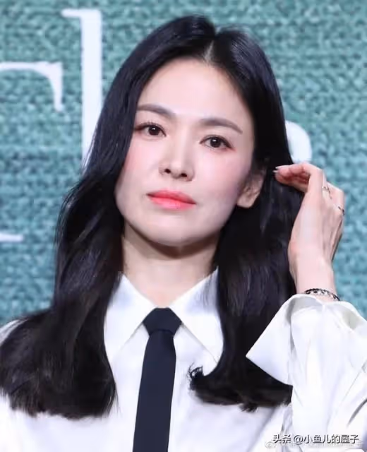 她的前任剛升級做爸，前夫又接著官宣戀情，獨留自己孤獨寂寞冷