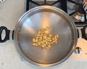 蒜香牛排粒
