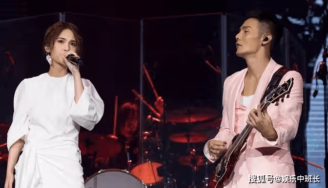音樂才子李榮浩:一首「模特」火遍全國,卻少有人知道背後的故事