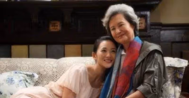 娘家陪嫁一輛車，沒多久婆婆就要兒媳送給小姑子，兒媳笑了