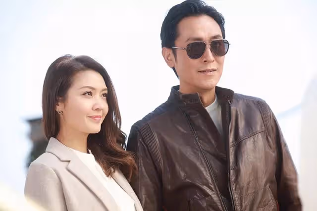 TVB知名女星新劇秀大長腿!穿寬鬆襯衫誘惑男主,演技精湛獲激贊