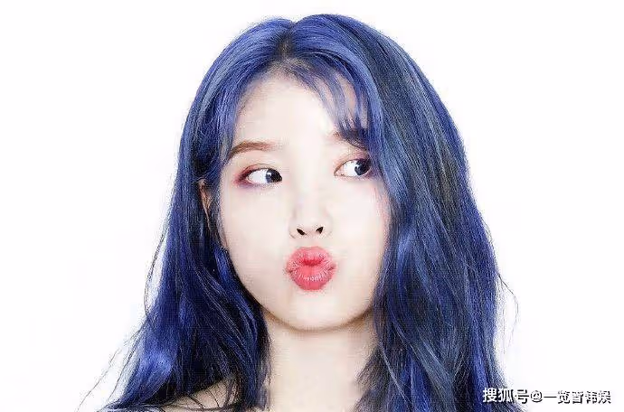 李知恩一張床超1億韓元 出身平凡逆襲富婆 被譽為最有價值的歌手