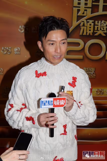 陳山聰傳摧運拜龍母廟戴水晶！劉佩玥入行10年有信心得獎